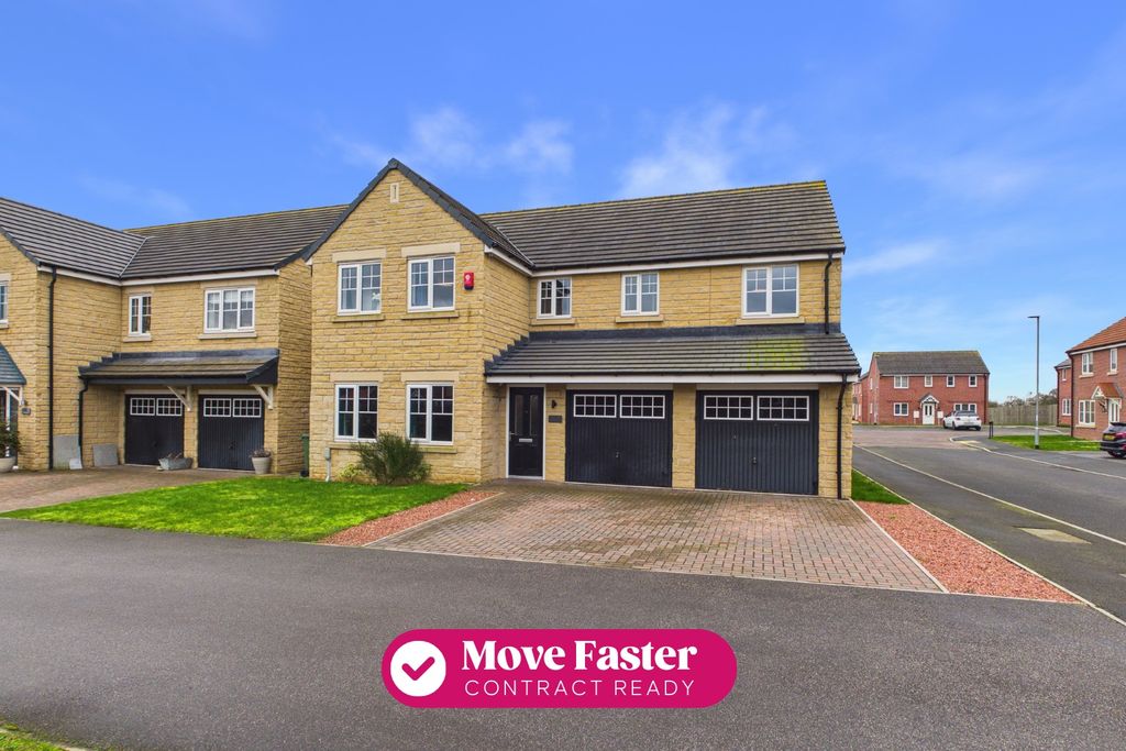 Property photo 1 of 32 4904192