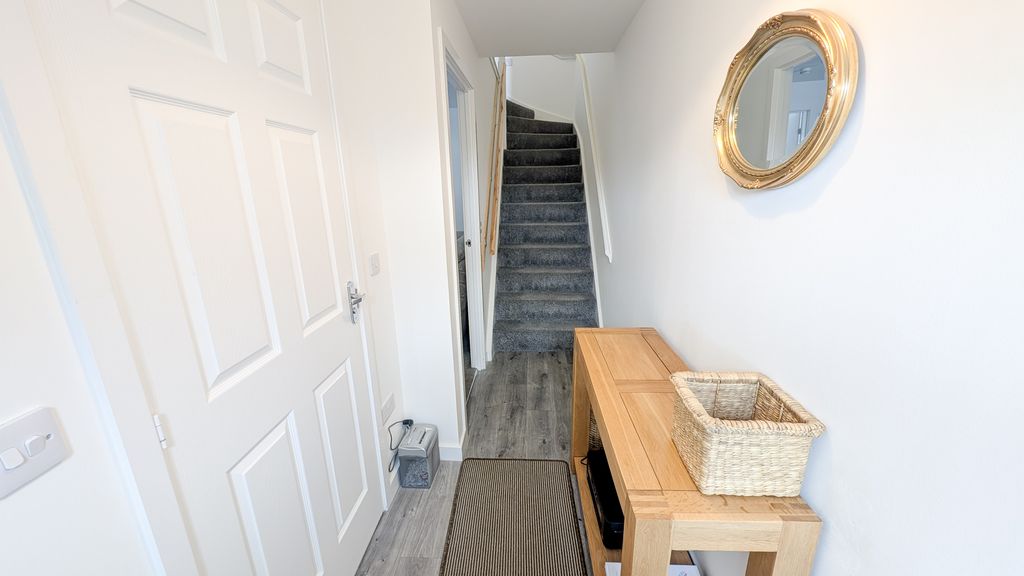 Property photo 2 of 17 Lower Hallway