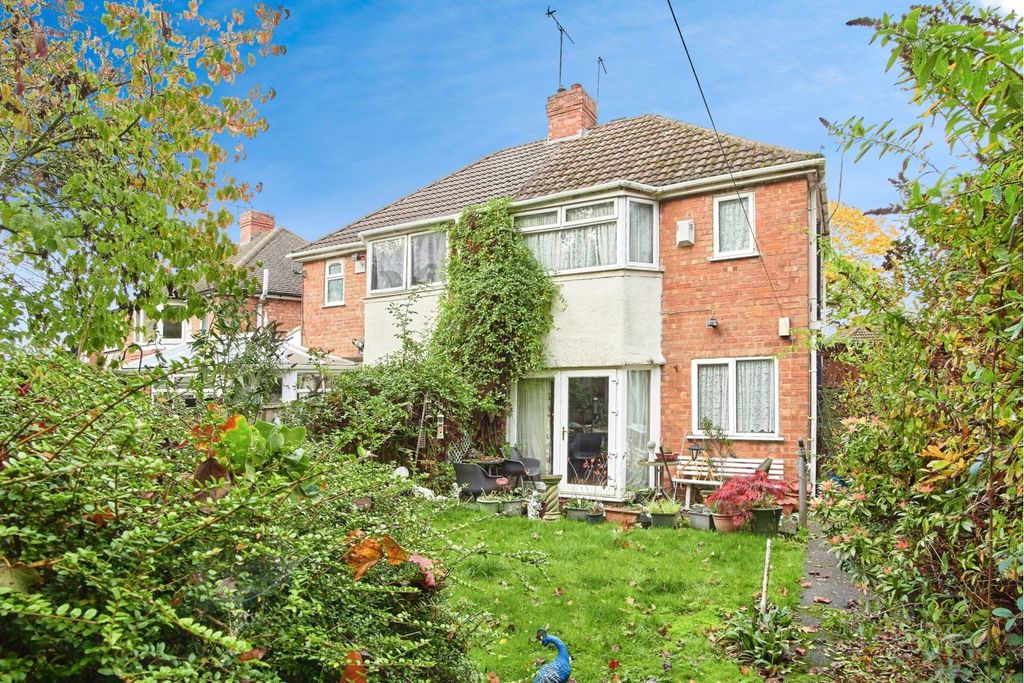 Property photo 2 of 13