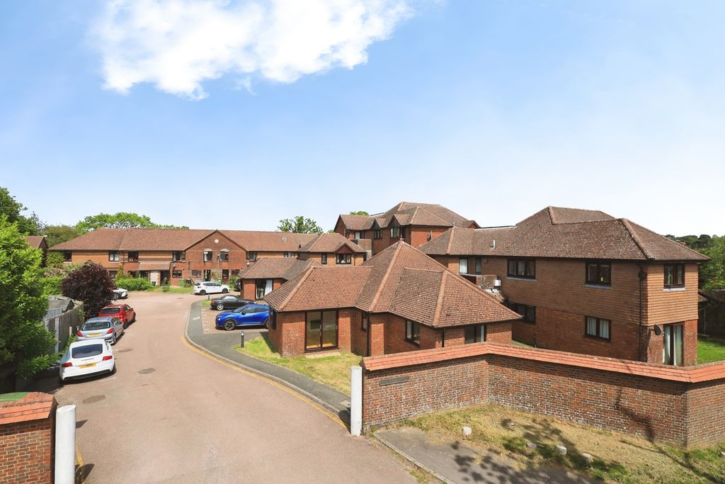 Property photo 1 of 15 Pbox-Img.Jpg