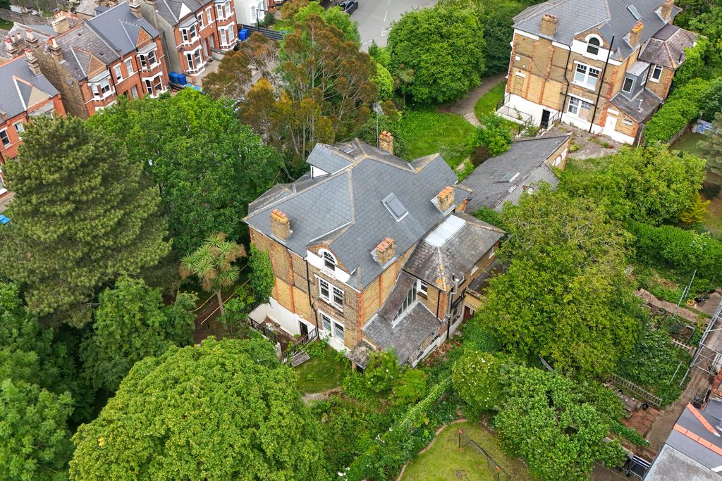 Property photo 2 of 19 361 - 367 Upland Road, East Dulwich, London Se22 0Dr