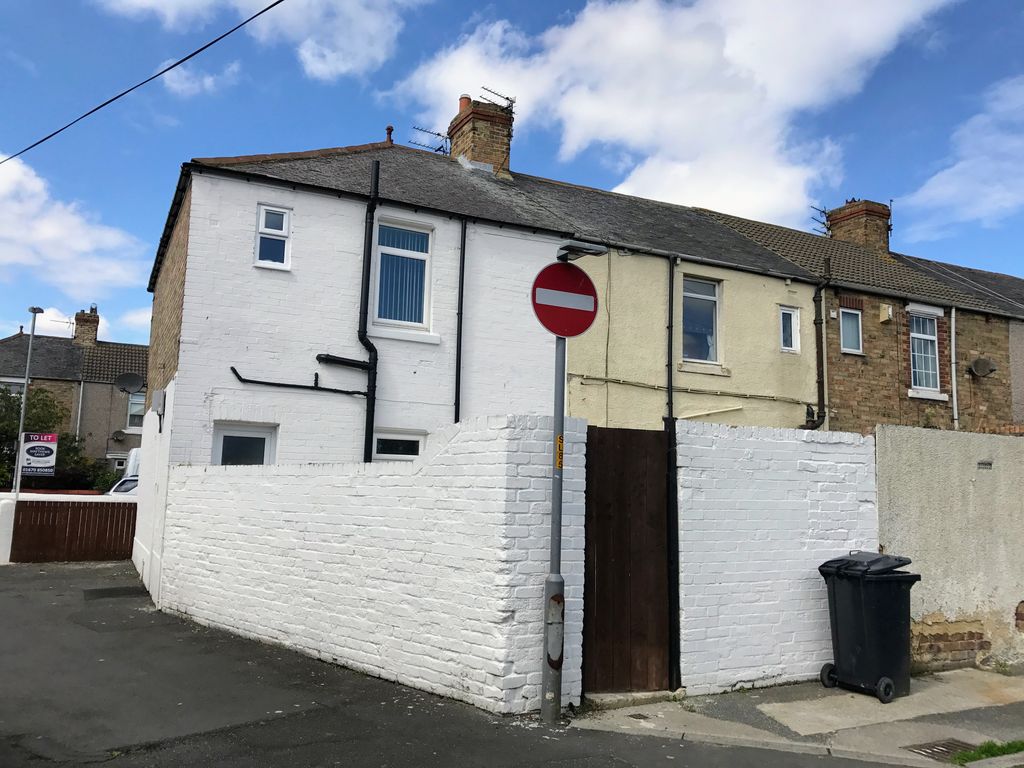 Property photo 3 of 21