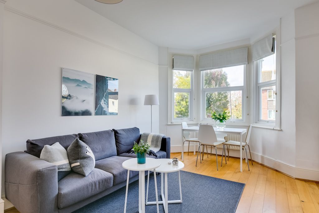 Property photo 3 of 8 Photo 2