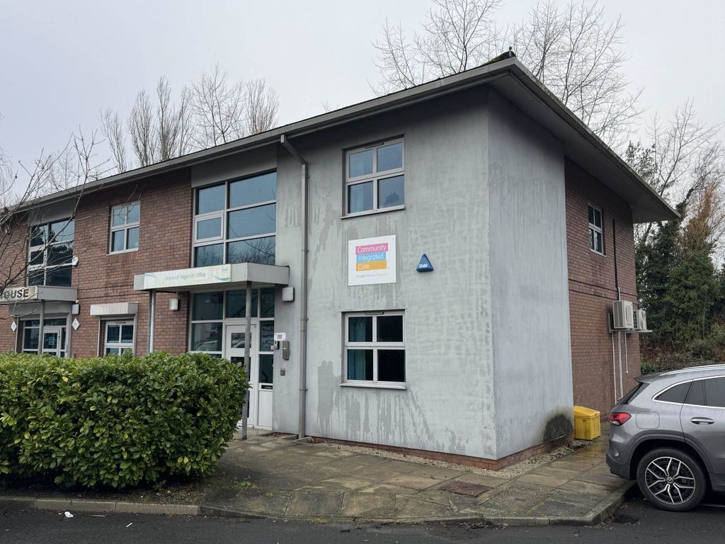 Property photo 1 of 10