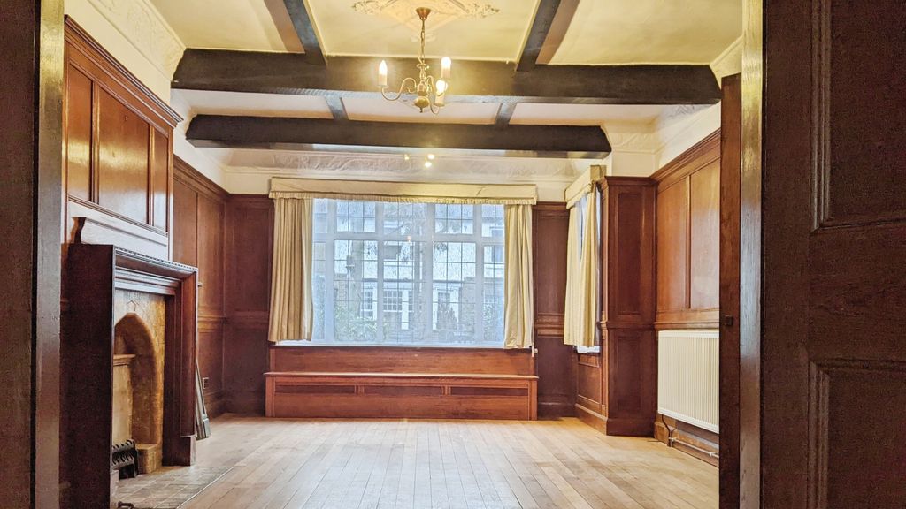 Property photo 1 of 8 Reception Room