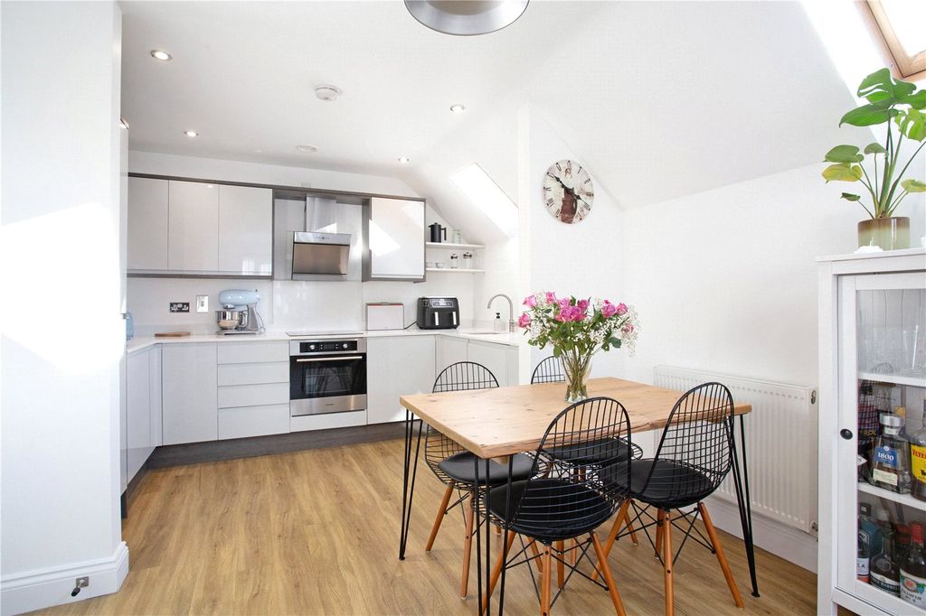 Property photo 3 of 13 Dining