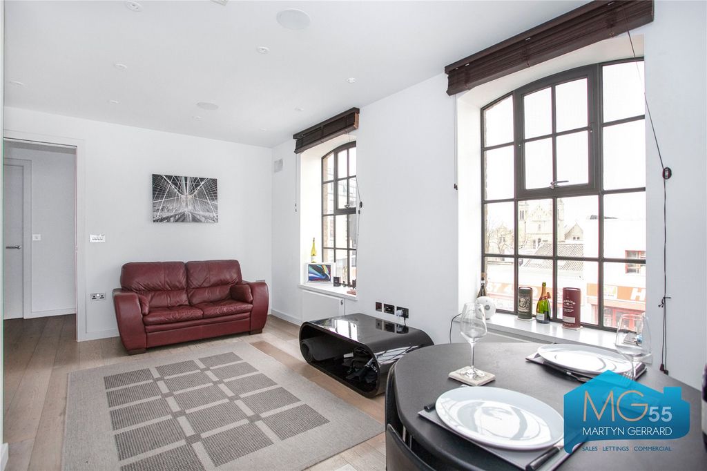 Property photo 1 of 12 Picture No. 04