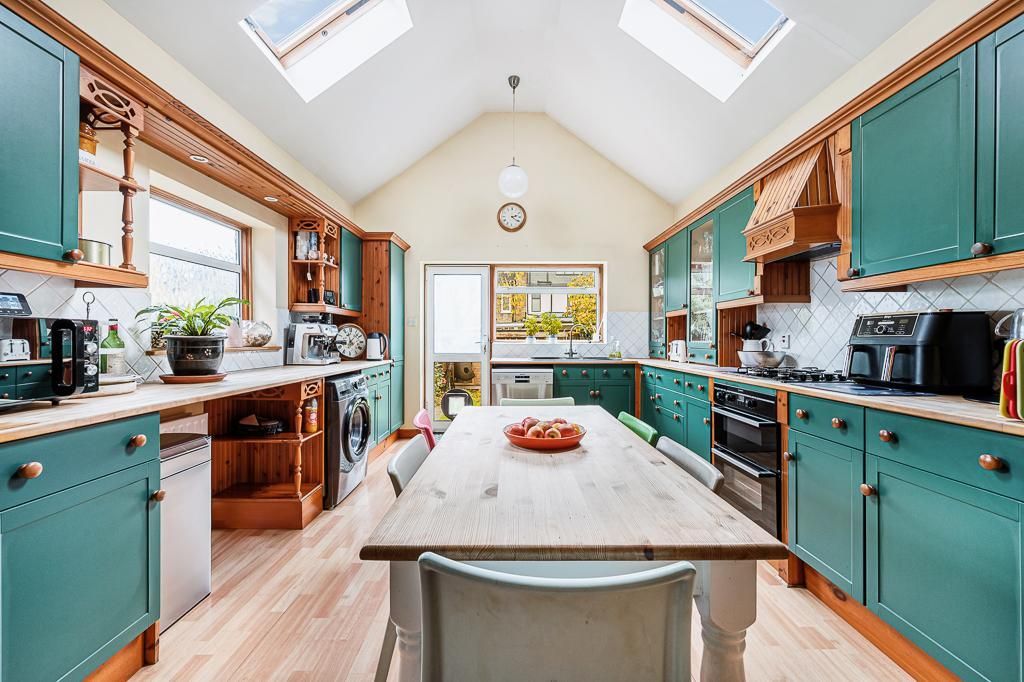 Property photo 3 of 25 Photo 3