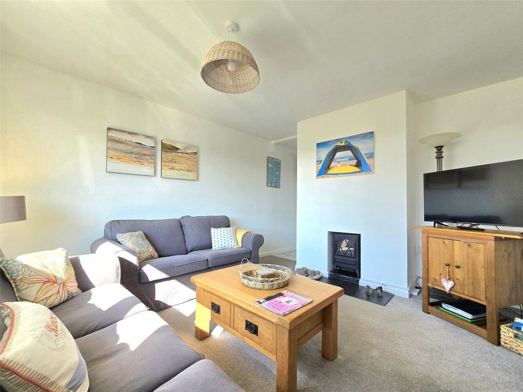 Property photo 3 of 15 3 - Picture No. 03