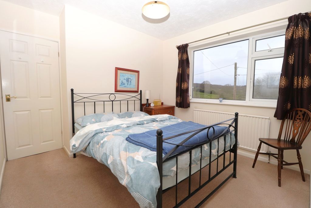 Property photo 3 of 31 Bedroom 1