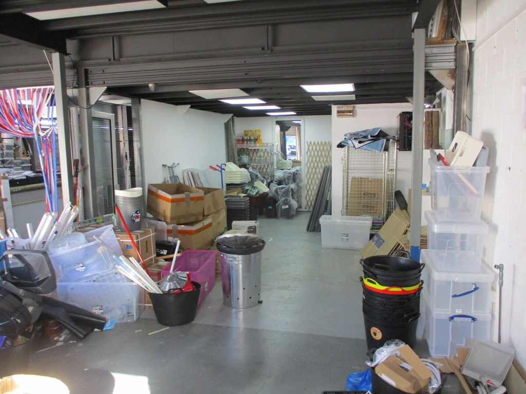 Property photo 2 of 4 Unit 10 Crowbprough Business Park, Crowborough