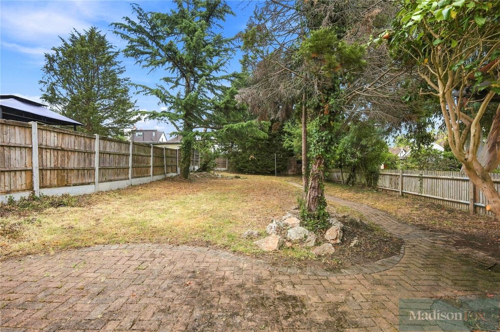 Property photo 2 of 11 Picture No. 45