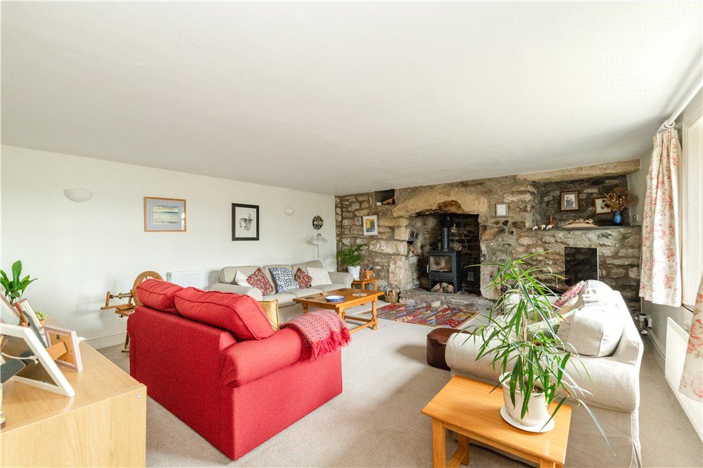 Property photo 3 of 22 Sitting Room