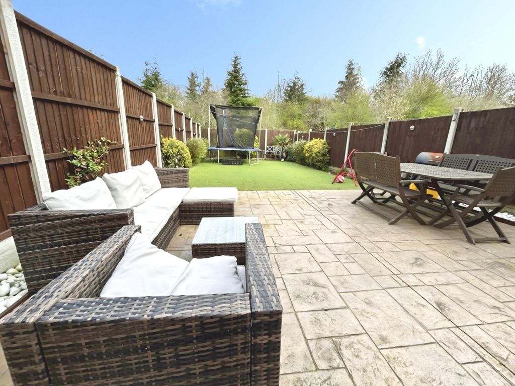 Property photo 3 of 25 Pbox-Img.Jpg