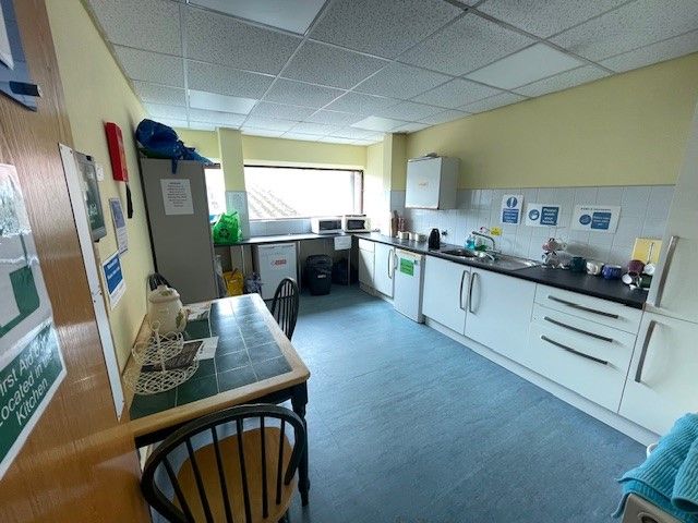 Property photo 3 of 6