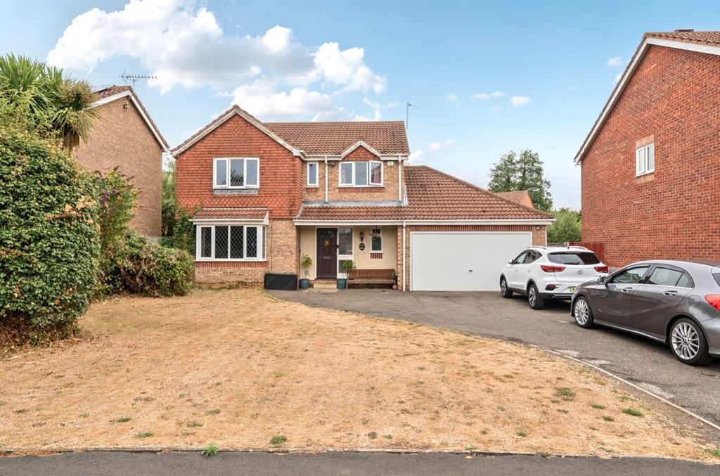 Property photo 1 of 26 1509845-1-1A0168154Cff3