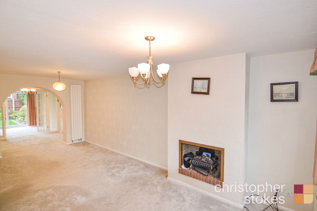 Property photo 2 of 18 4237113