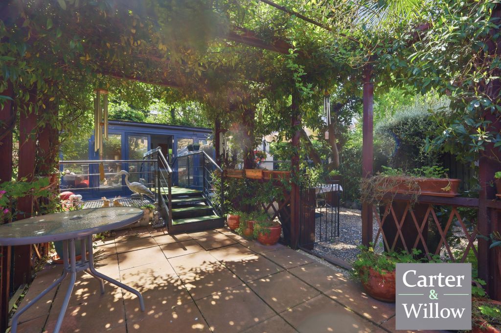 Additional image 26 of 4 bed semi-detached house for saleHaydon Road, Dagenham RM8