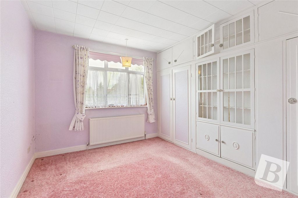 Property photo 3 of 21 Bedroom