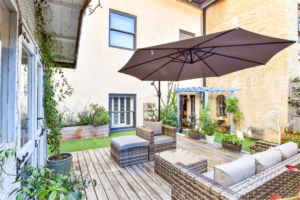 Property photo 3 of 16 Patio / Decking