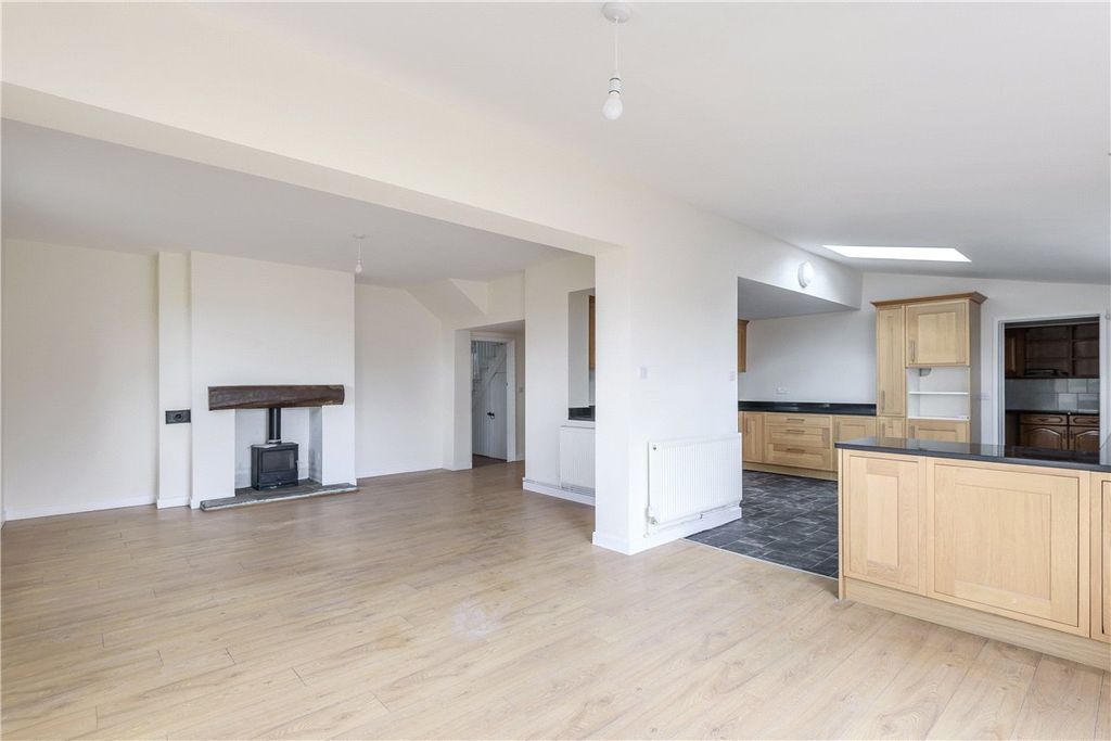 Property photo 3 of 10 Picture No. 03