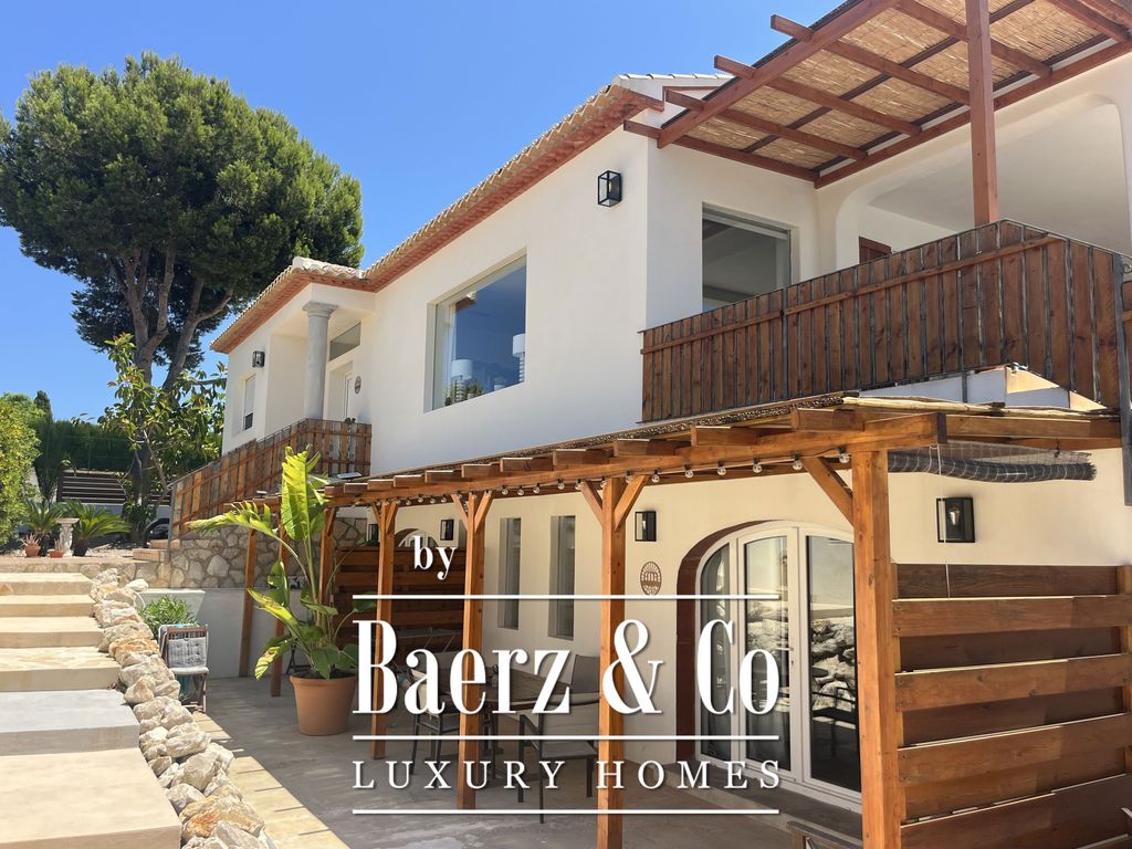 Property photo 3 of 37