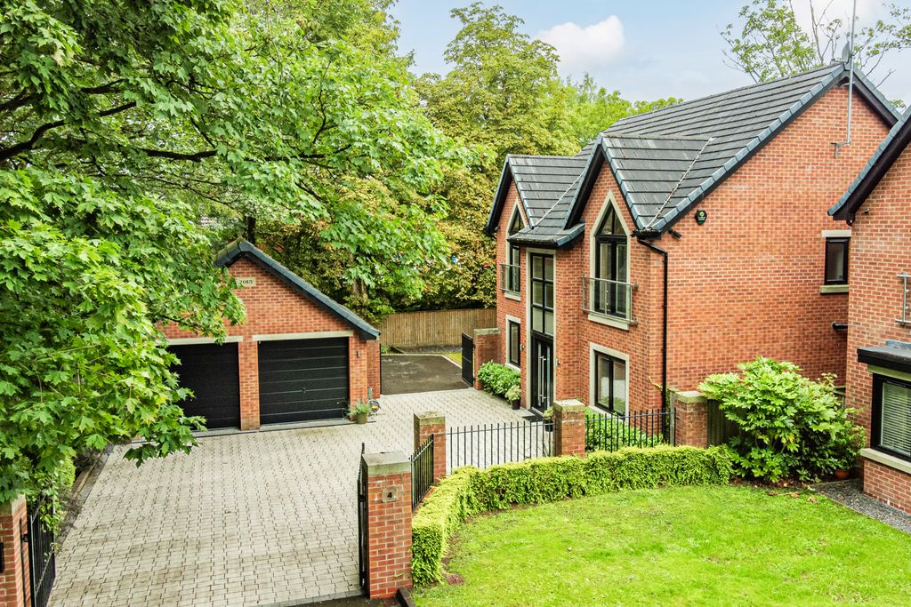 Property photo 3 of 59 Gallery