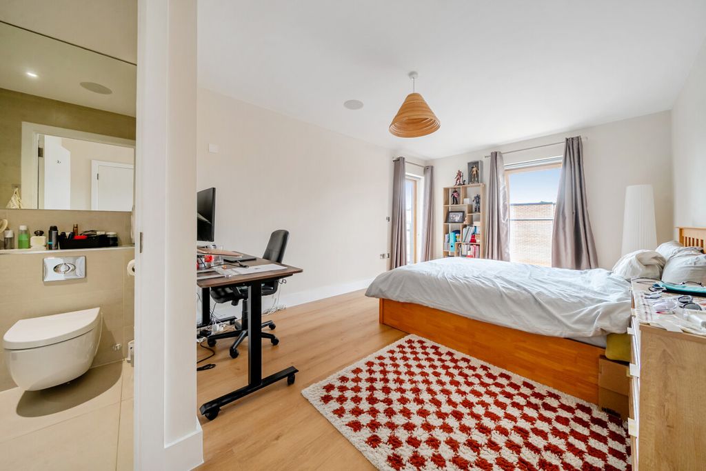 Property photo 3 of 19 1508964-21-1A00F8...