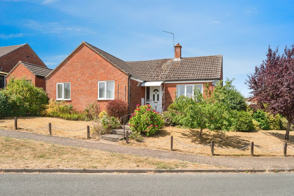 Property photo 1 of 16