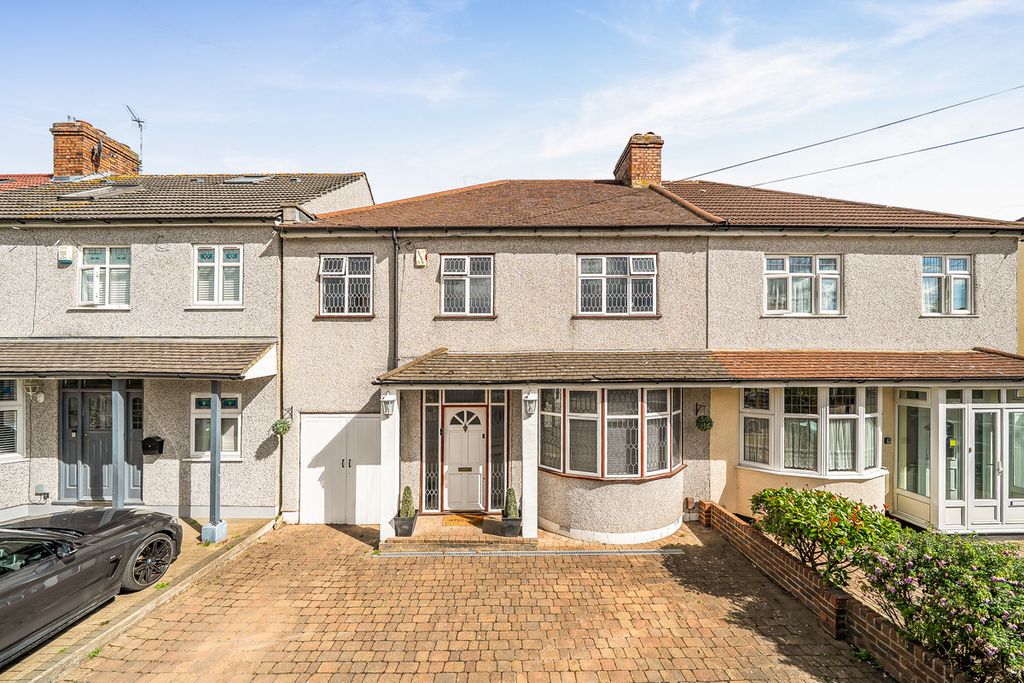 Property photo 1 of 19