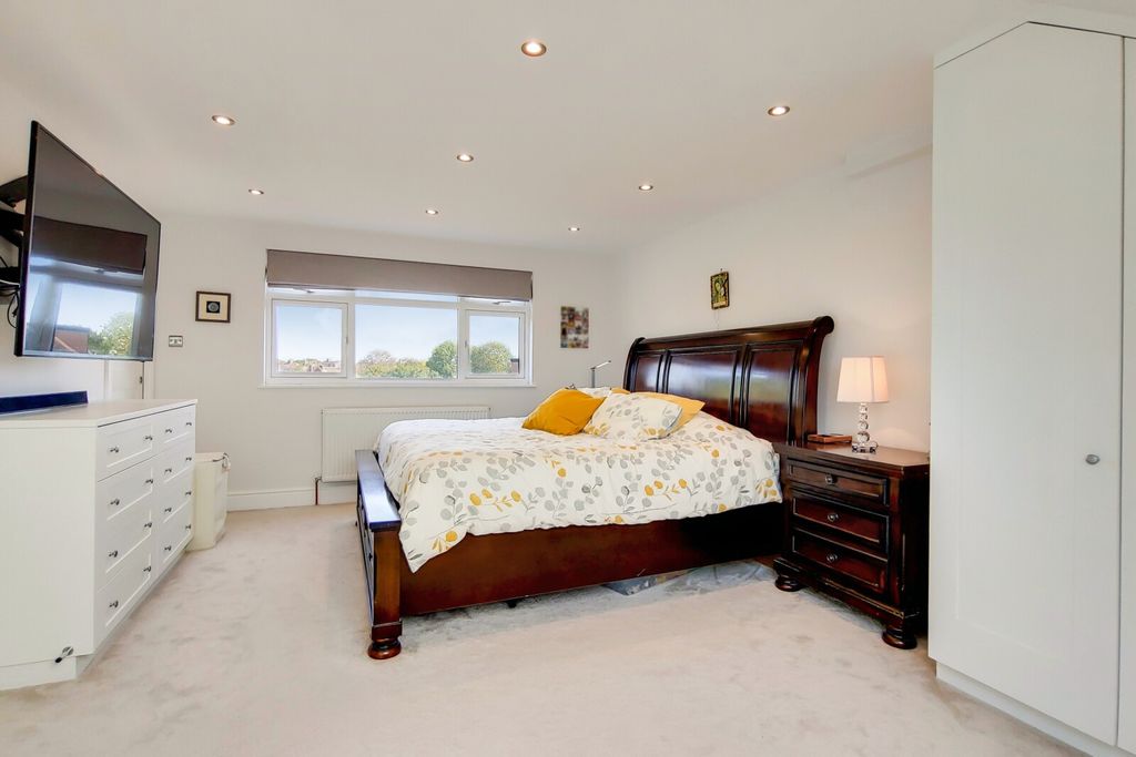 Property photo 2 of 17 Picture No. 17