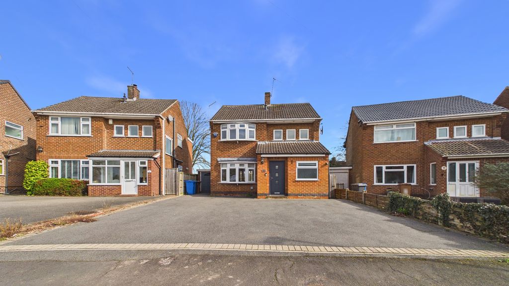 Property photo 2 of 24 4907647