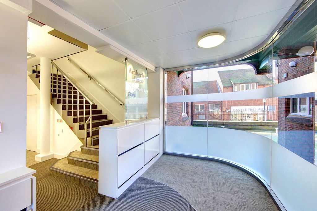 Property photo 2 of 11 Amberley Place Windsor Receptiion Entrance.Png