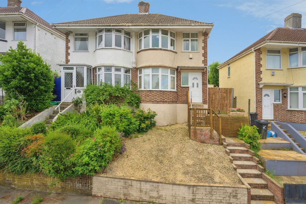 Property photo 1 of 24