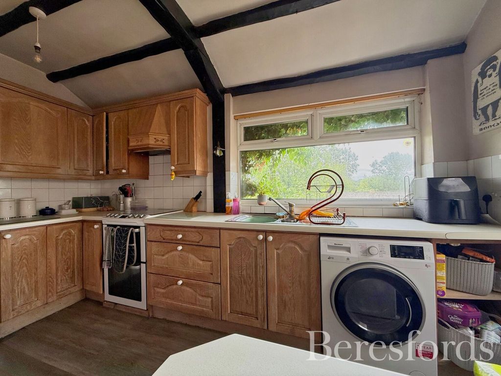 Property photo 2 of 12 Picture No. 09