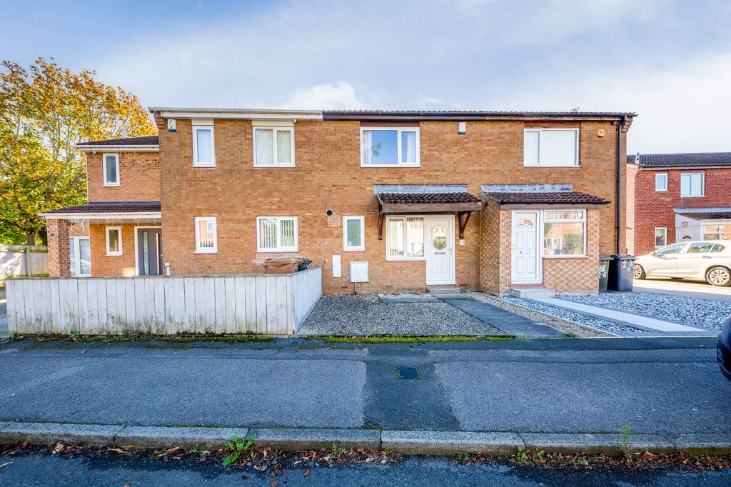 Property photo 1 of 11 External