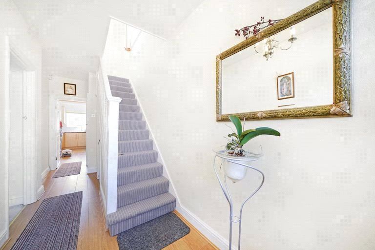 Property photo 2 of 20 Picture No. 35