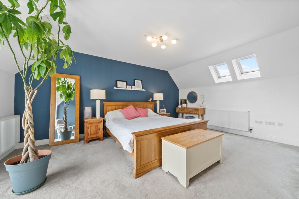 Additional image 30 of 5 bed detached house for saleCastleton Crescent, Falkirk FK2