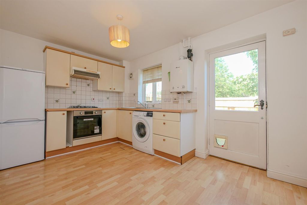 Property photo 3 of 12 Kitchen/Diner