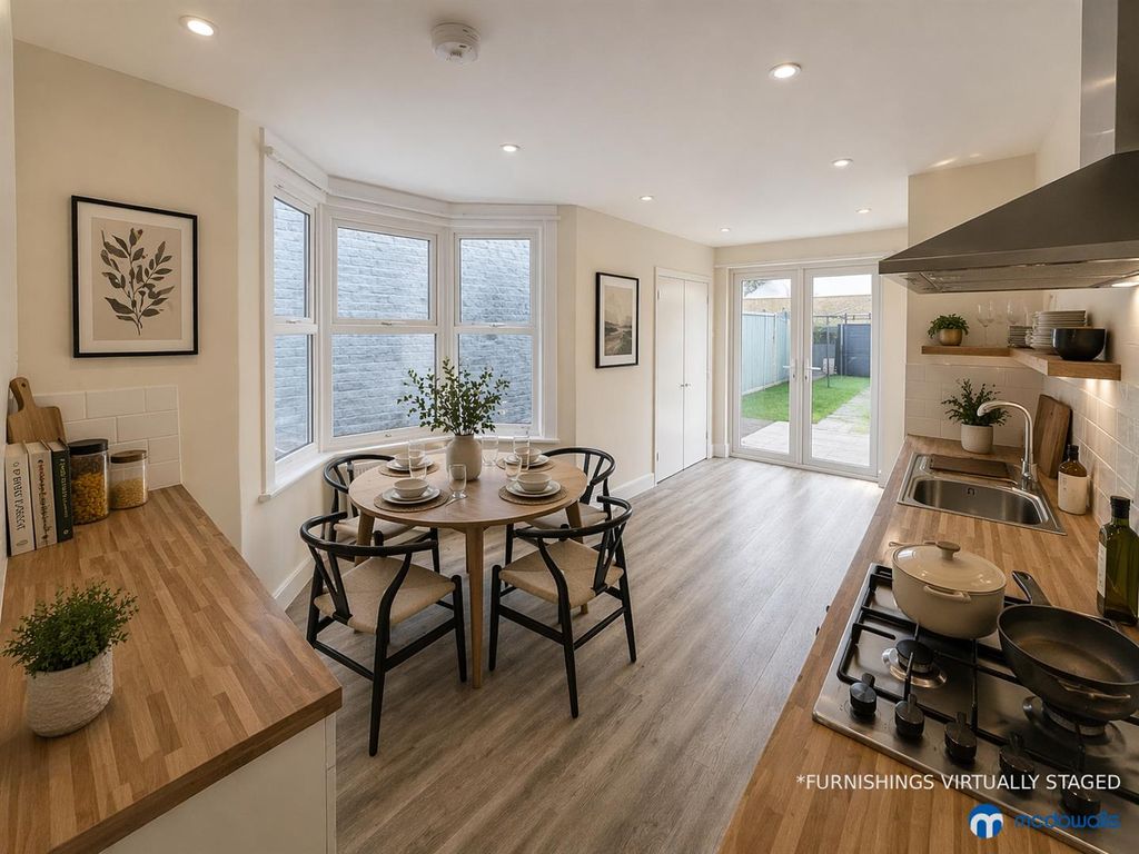 Property photo 3 of 27 3.Jpg