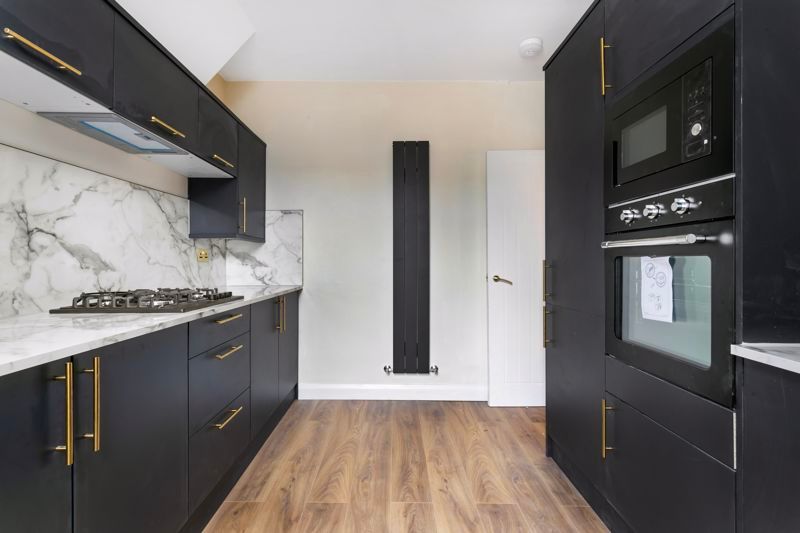 Property photo 1 of 5 Photo 3