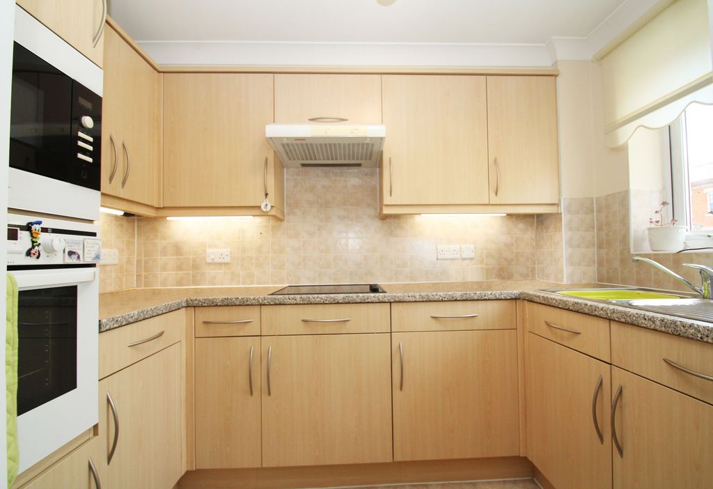 Property photo 3 of 8