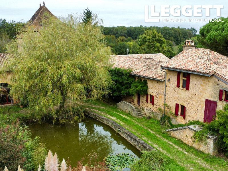 Property photo 3 of 10