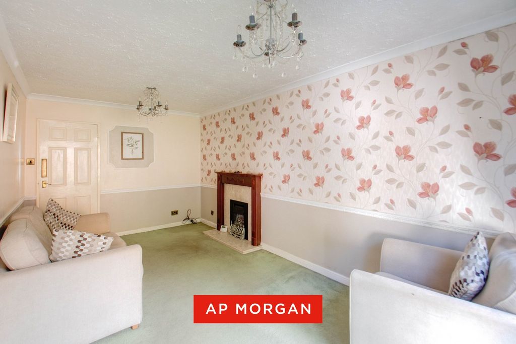 Property photo 3 of 12 Picture No. 09