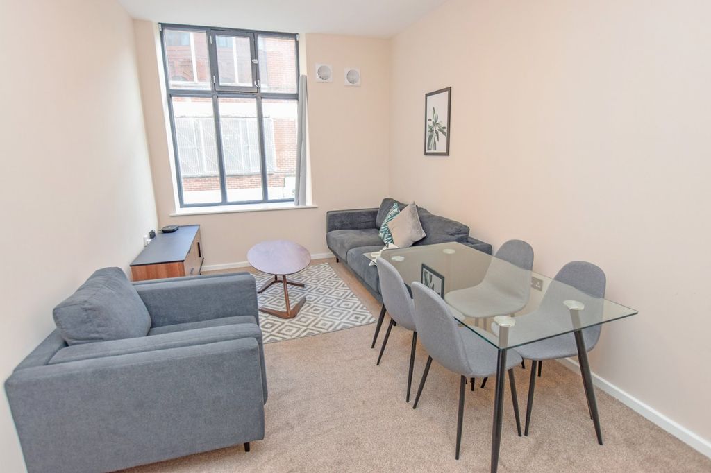 Property photo 1 of 11 Picture No. 05