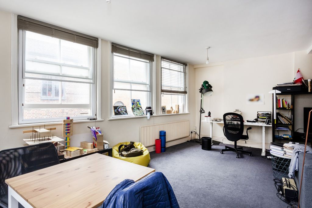 Property photo 3 of 5 Imported Image