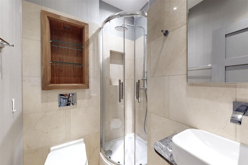 Property photo 3 of 12 Shower Room