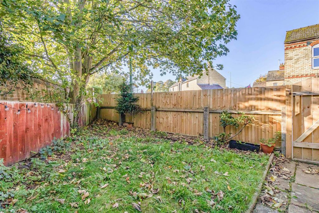 Property photo 3 of 15 16_65693-1.Jpg