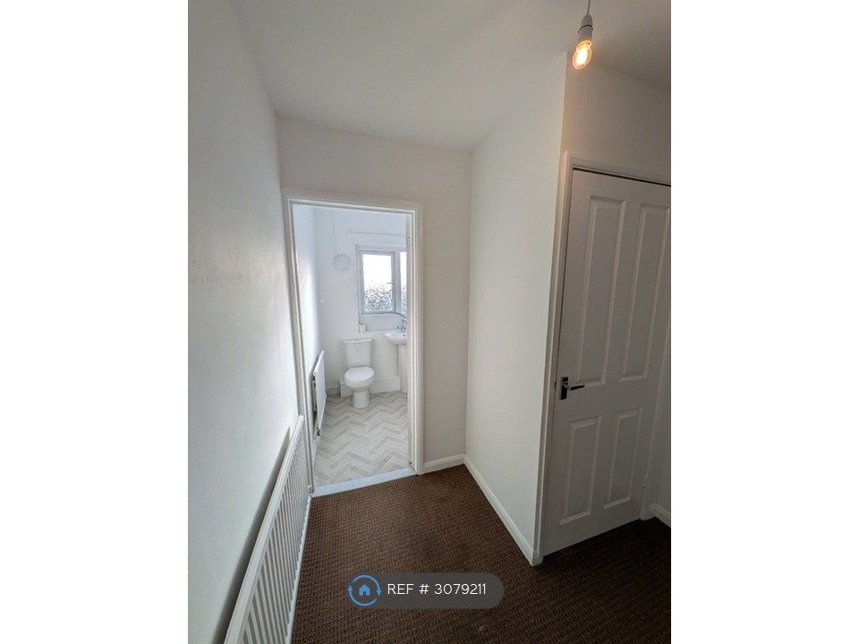 Property photo 3 of 14 Hallway To Bathroom And Storage Cupboard