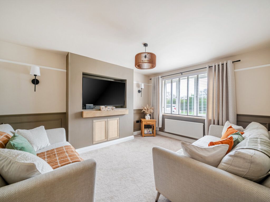 Property photo 3 of 24 1449936-15-69E631...